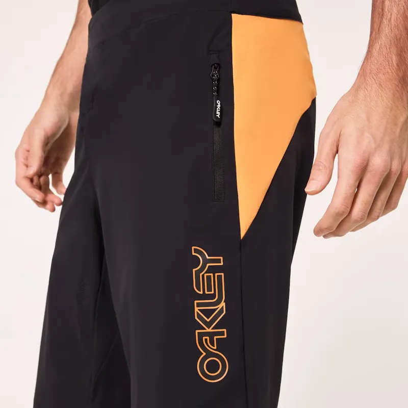 Oakley Seeker Short 2.0-5