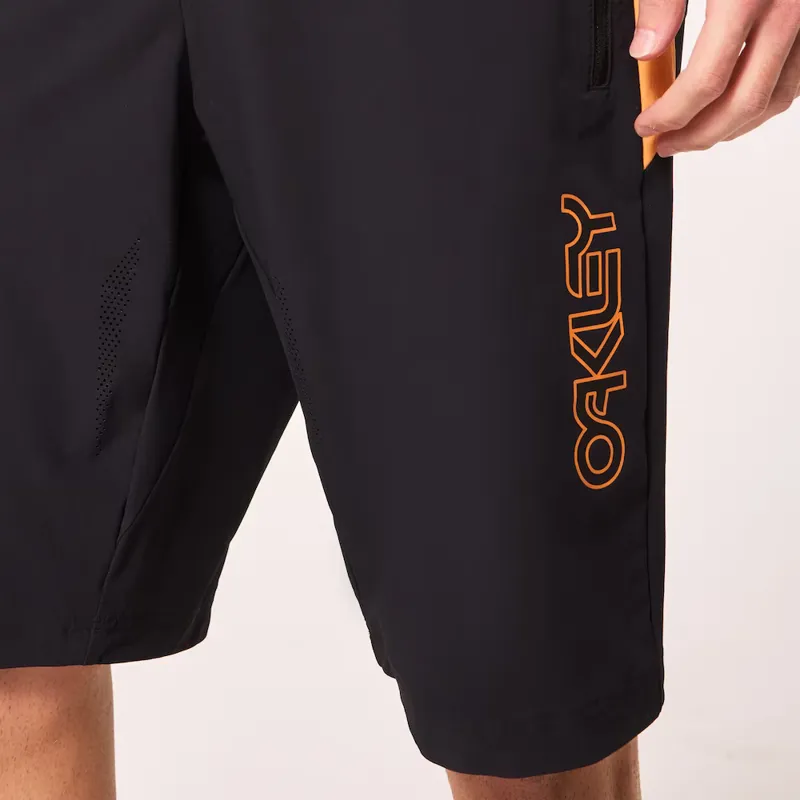 Oakley Seeker Short 2.0-7