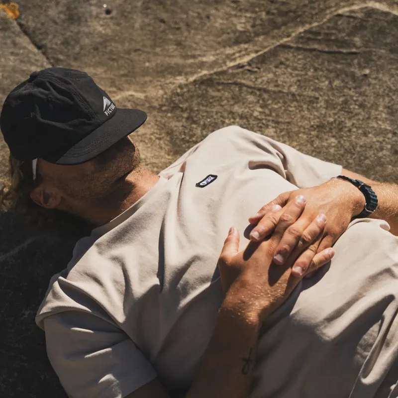 Picture Yorra Tee - Plaza Taupe