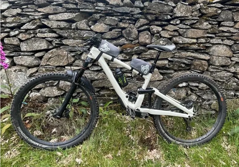 Bark+Ride Poo-Chi Poo Pouch Top Tube Bag-8